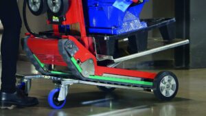 Gabelstapler, Arbeitsbühne, Treppensteiger, Sackkarre, Service München Linde, Manitou, Zonzini News, Trolley Basis Blogbeitrag