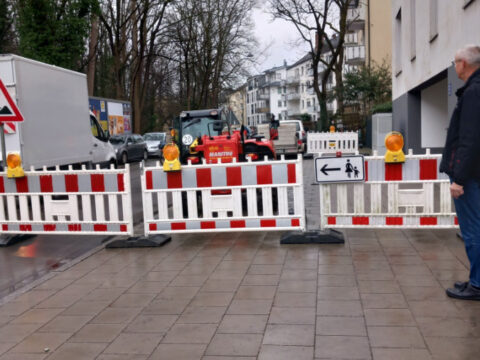 Gabelstapler, Arbeitsbühne, Treppensteiger, Sackkarre, Service München Linde, Manitou, Zonzini News, Schutz der Fußgänger