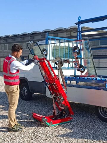 Gabelstapler, Arbeitsbühne, Treppensteiger, Sackkarre, Service München Linde, Manitou, Zonzini News, Skipper GL Anwendung 01